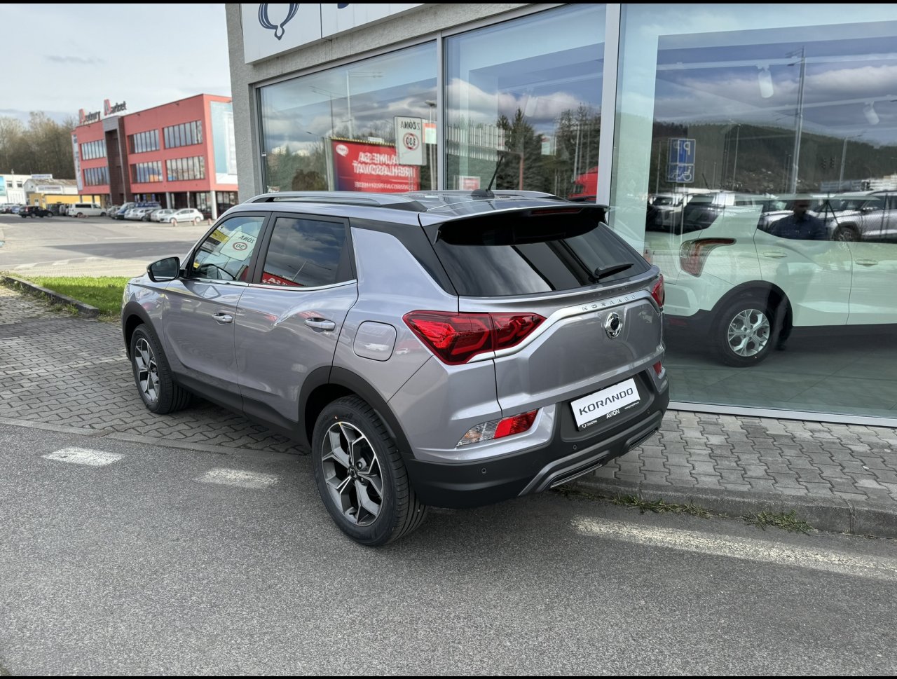 Korando 1.5 GDI TURBO Style+ FWD Automat