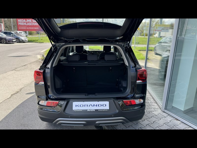Korando 1.5 GDI TURBO Style+ FWD Automat