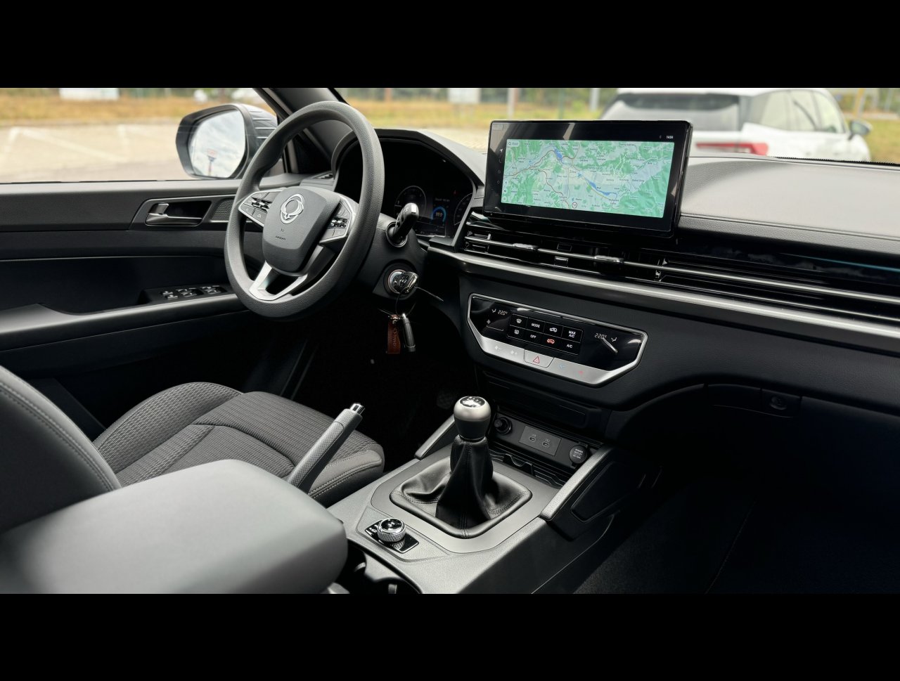 Musso Grand 2.2 D e-XDI Style plus 4WD Manuál