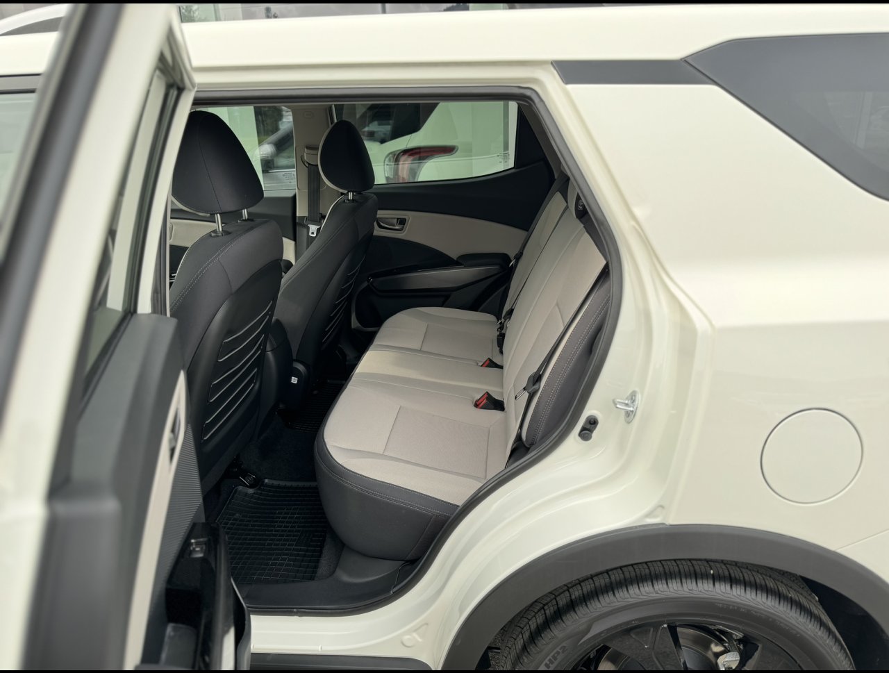 Tivoli 1.5 GDI TURBO Style+ AWD TECH Manuál