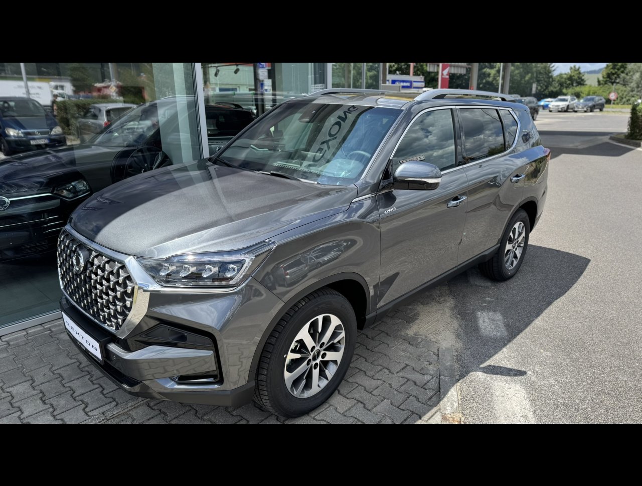 Rexton 2.2 D e-XDI Premium 4WD 5 miest