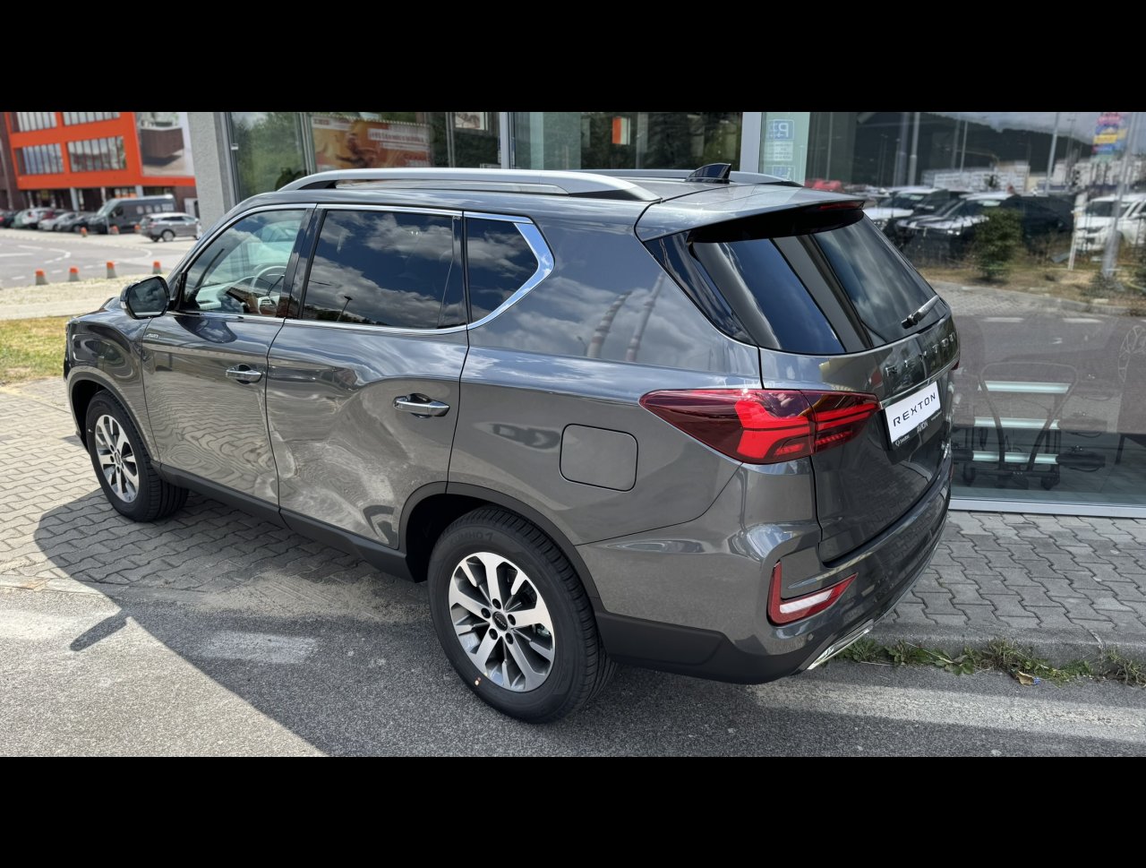 Rexton 2.2 D e-XDI Premium 4WD 5 miest