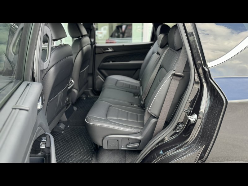 Rexton 2.2 D e-XDI Premium 4WD 5 miest