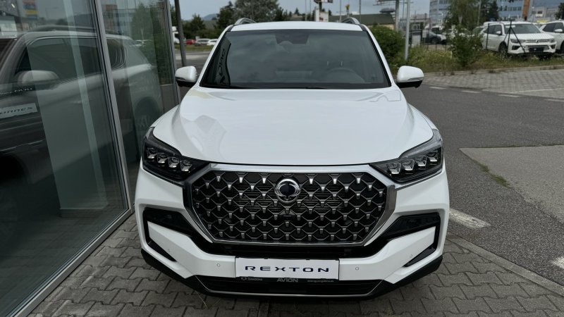 Rexton 2.2 D e-XDI Premium 4WD 7 miest. - DEMO vozidlo