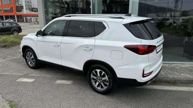 Rexton 2.2 D e-XDI Premium 4WD 7 miest. - DEMO vozidlo