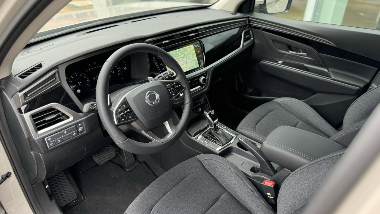 Korando 1.5 GDI TURBO Style+ FWD Automat